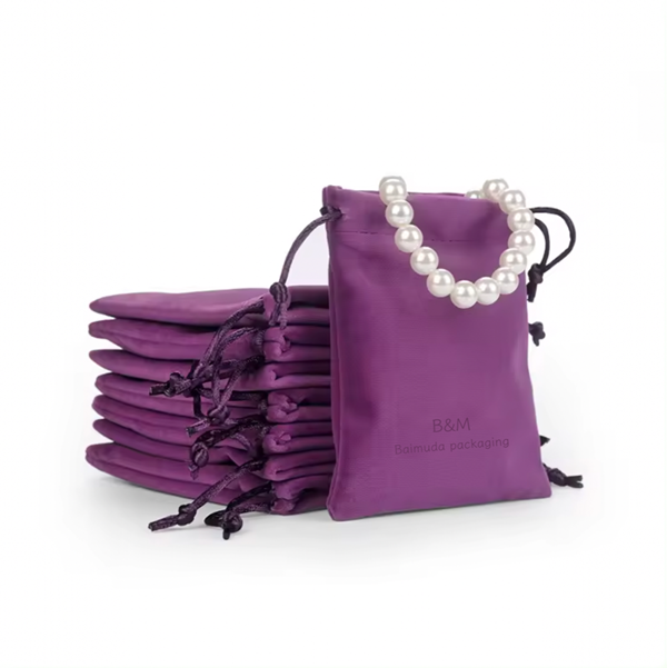B&M Custom logo jewelry pouch with long plush velvet material